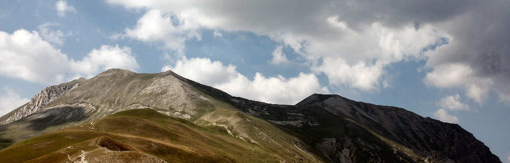 Massiccio del Monte Vettore visto da Forca di Presta