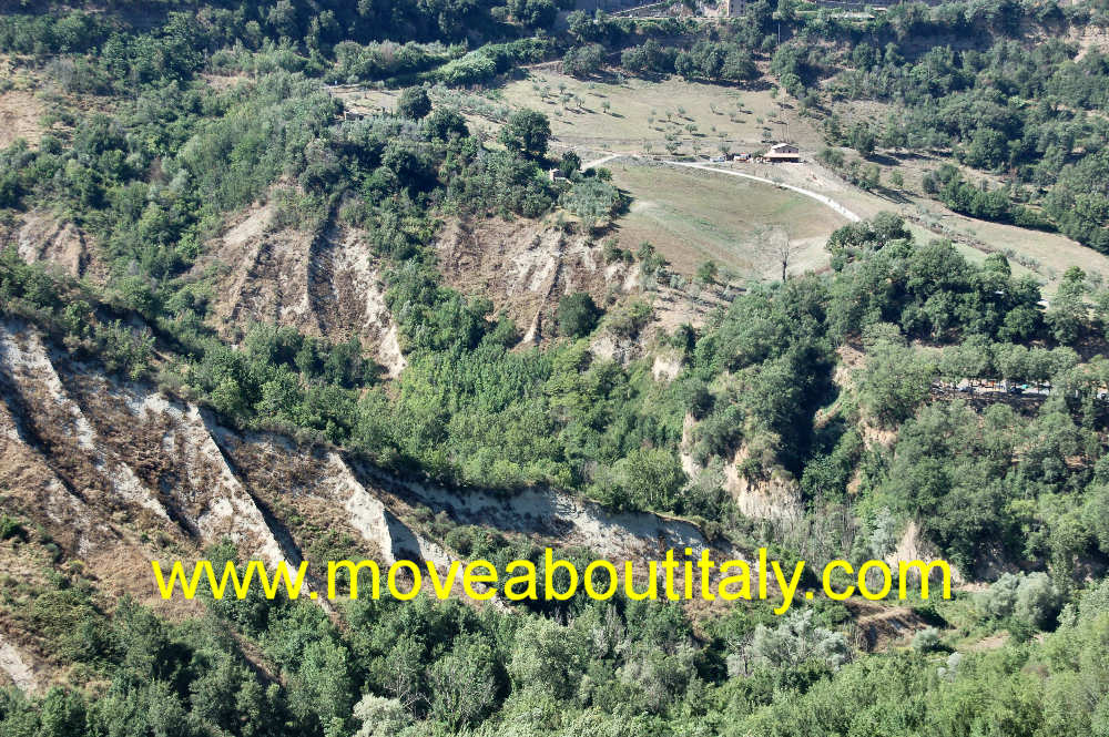 Civita di Bagnoregio il paese che muore