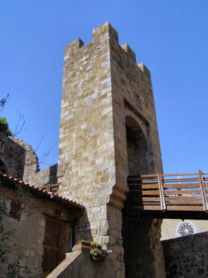Rocca Monaldeschi della Cervara
